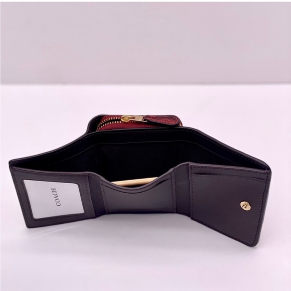 Coach Small Trifold Wallet In Colorblock - Picture 11 of 13